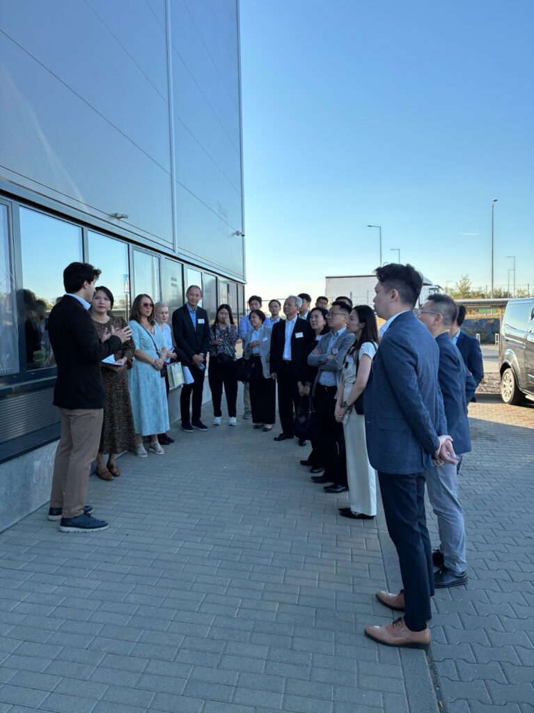 HKTDC Budapest visit: HGL representative addresses the Hong Kong Trade Development Council delegation